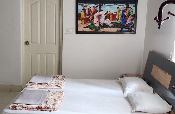 Main Bungalow (1)-min